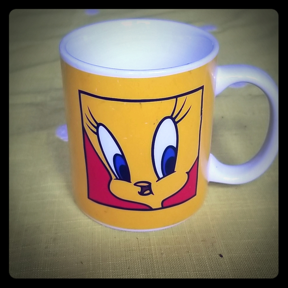 Vintage tweety bird mug